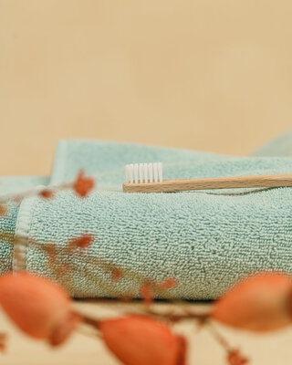 Brosse à dents en bois de hêtre pour enfant