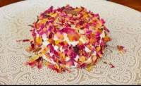 Fromage de chèvre pétales de rose et miel
