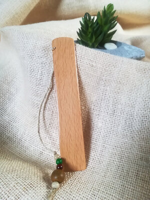 Marque pages en bois de hêtre -