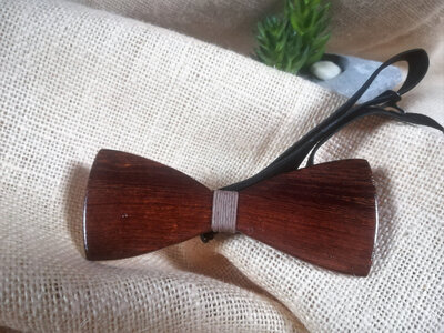 Nœud papillon bois de merisier