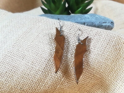 Boucles d'oreilles en bois de noyer