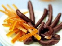 Orangettes enrobage chocolat noir