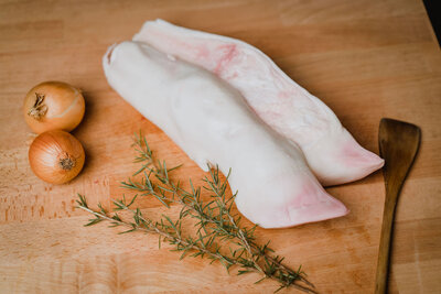 Pieds de veau coupés en 4 non désossés