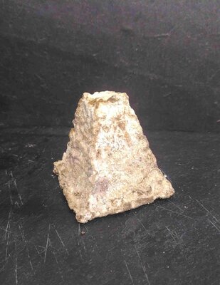 Affiné : pyramide de chèvre