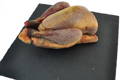 Pintade de ferme 1.8 à 2 kg
