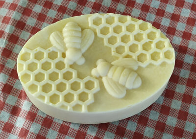Savon miel et cire d'abeilles, ovale