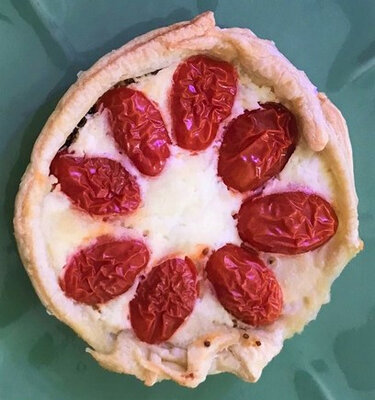 Tarte aux tomates cerise et mozzarella