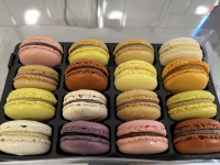 Assortiment 16 macarons