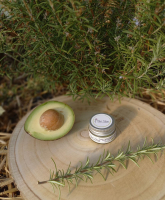 Baume à lèvres merveille “avocat et romarin”