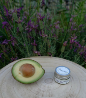 Baume à lèvres merveille “avocat et lavande”