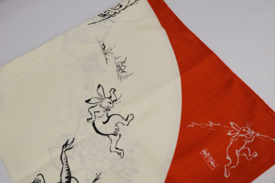 Furoshiki fenêtre ronde rouge lapin 70cm
