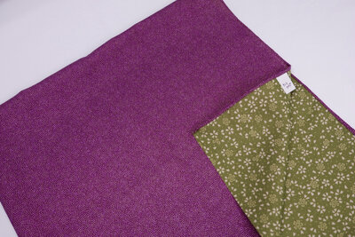 Furoshiki réversible violet et vert 70 cm