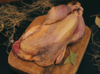 Pintade pret a cuire