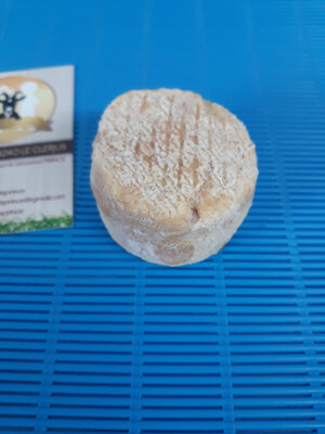 Fromage sec de chèvre