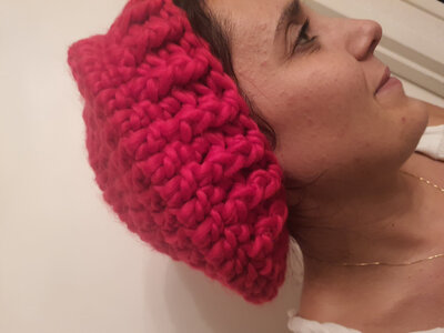 Beret rouge au crochet
