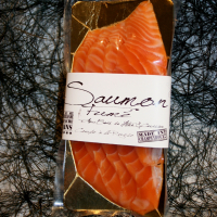 Saumon fumé au bois de hêtre & cerisier