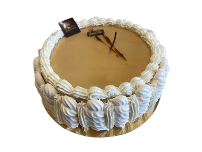 Vacherin 8/10 parts glace caramel/ vanille