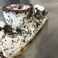 Bûche forêt noire (12 personnes)