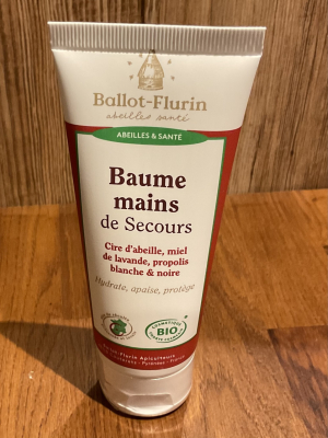 Baume mains de secours
