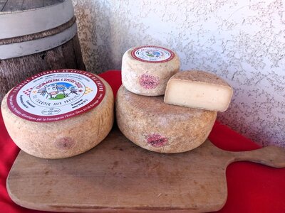500 g de tomme de chèvre au lait cru
