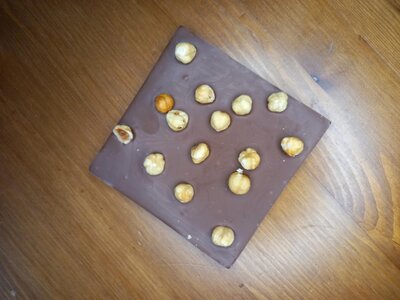 Tablette chocolat lait noisettes