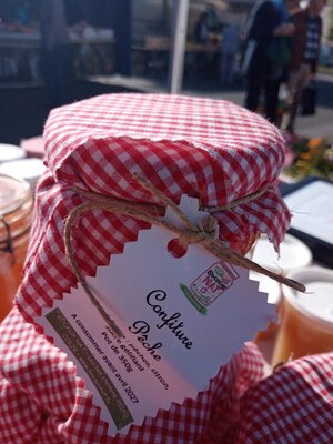 Confiture de pêche