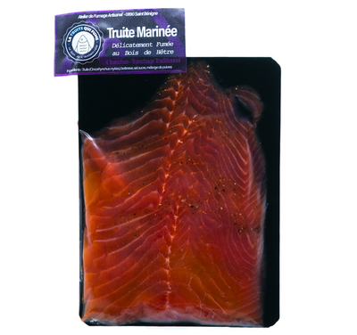 Truite marinée, légèrement fumée