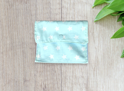 Pochette transport pour cosmétiques bleu ciel