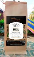 Décaféiné à l'eau. arabica brésil moulu
