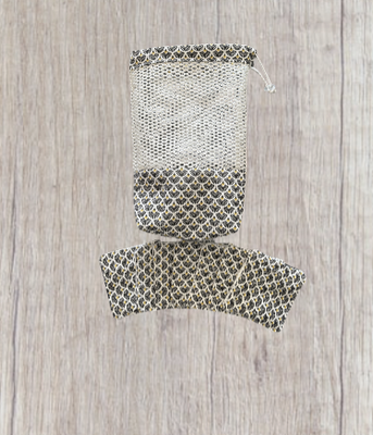 Filet de lavage avec ses 7 lingettes noir