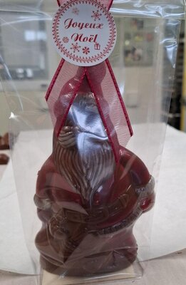 Père nöel chocolat noir avec friture
