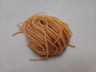 Spaghettis fraiches natures aux oeufs