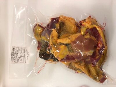 Pintade fermière 1.8 kg découpée sous vide-