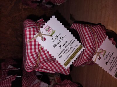 Confiture abricot thym lavande