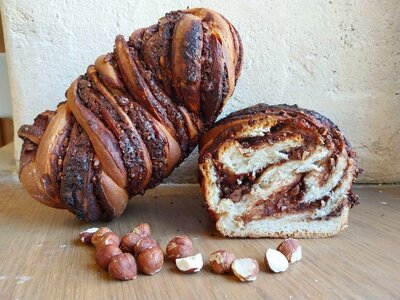 Babka - brioche tressée chocolat/noisettes