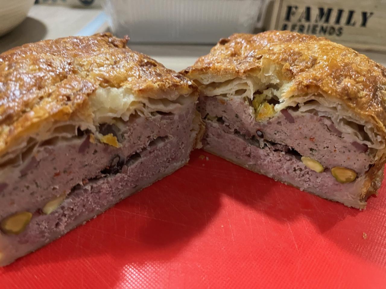 Pâté en croûte 2 tranches environ 200 grammes - 200 g - La Cuisine De ...