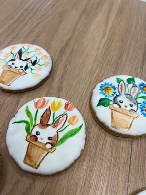 Biscuits peints lapin dans son pot