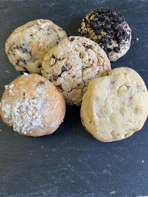 Cookie 4+1 offert parfums aléatoire
