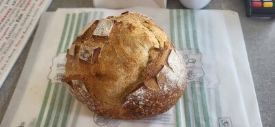 Moyenne boule de pain traditionnelle