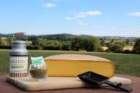 Fromage à raclette 1/2 de meule sarriette