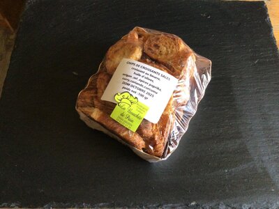 Chips de croissants salées
