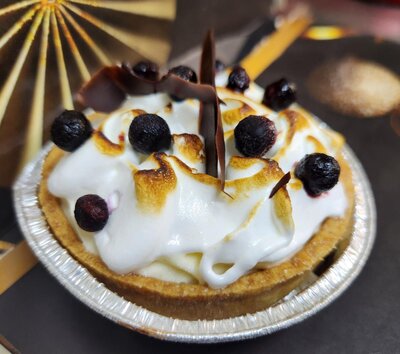 Tartelette myrtille meringuée glacée
