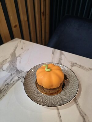 Pumpkim cake