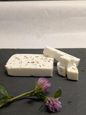 Cheta (type feta)