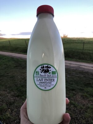 Lait entier pasteurisé