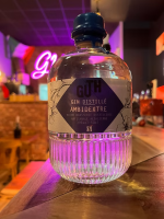 Gin distillé ambidextre