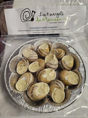 12 escargots en coquille au roquefort et noix