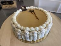 Vacherin 8/10 caramel beurre salé/vanille