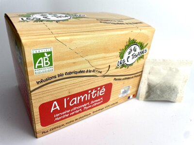 A l'amitie