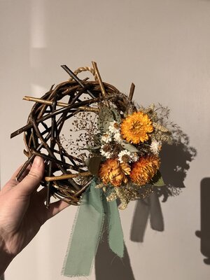 Création florale en fleurs séchées 2